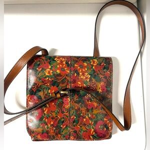 Patricia Nash Andrea Rustic Nature Leather Floral Crossbody Bag Purse.